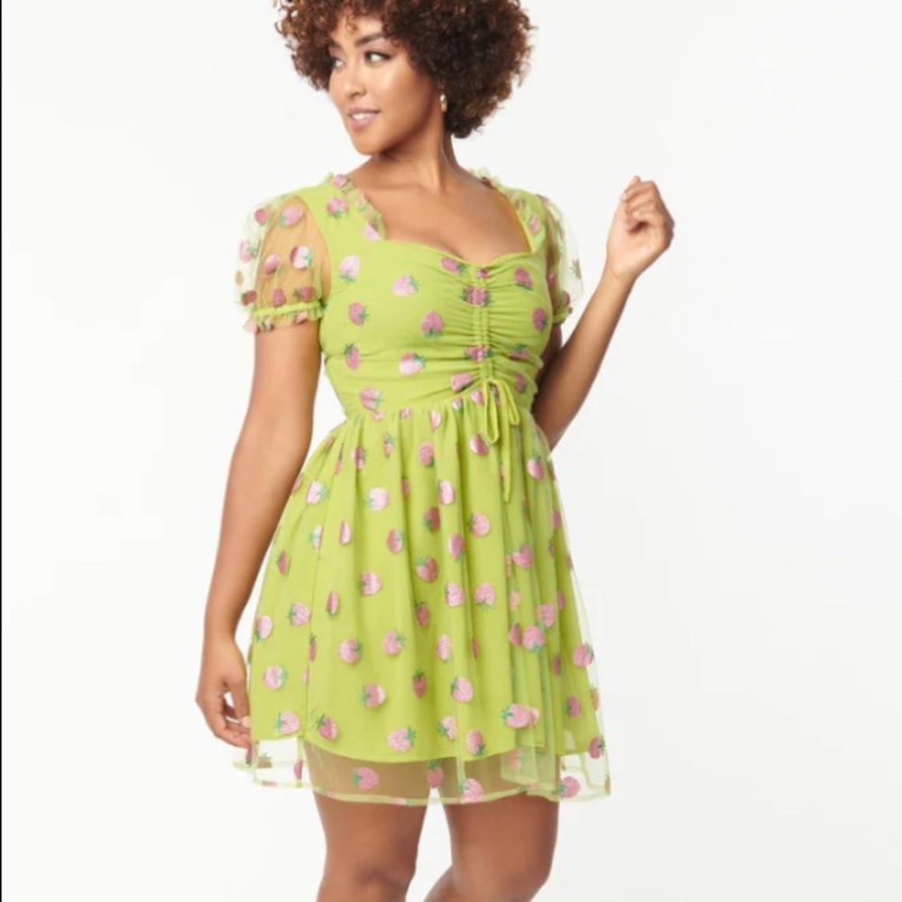 NWT Smak parlor green peaches dress